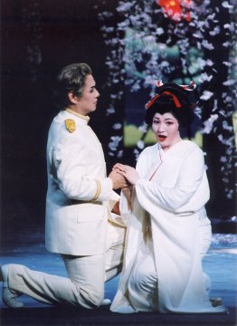 madama_butterfly_001_201310.jpg